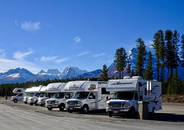 Exploring Different Types of RVs and Motorhomes – A Comprehensive Guide