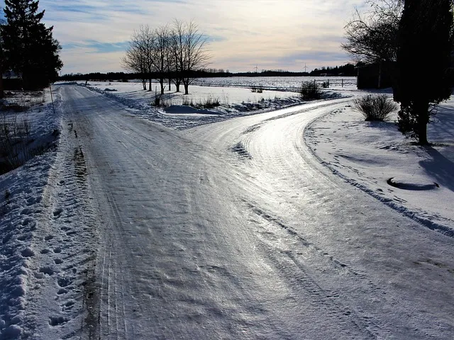 road, crossroads, winter
