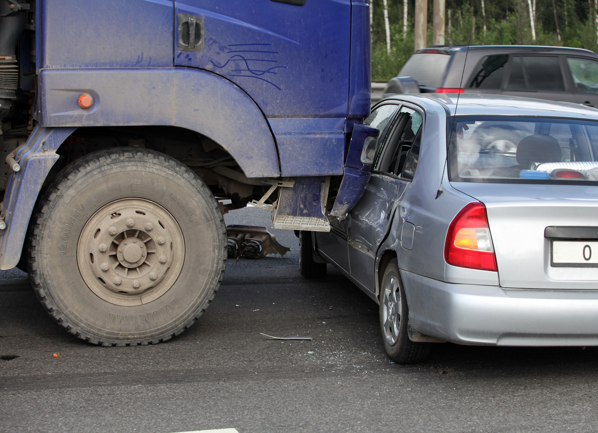 What to Do If You’ve Been Hit By a Commercial Motor Vehicle