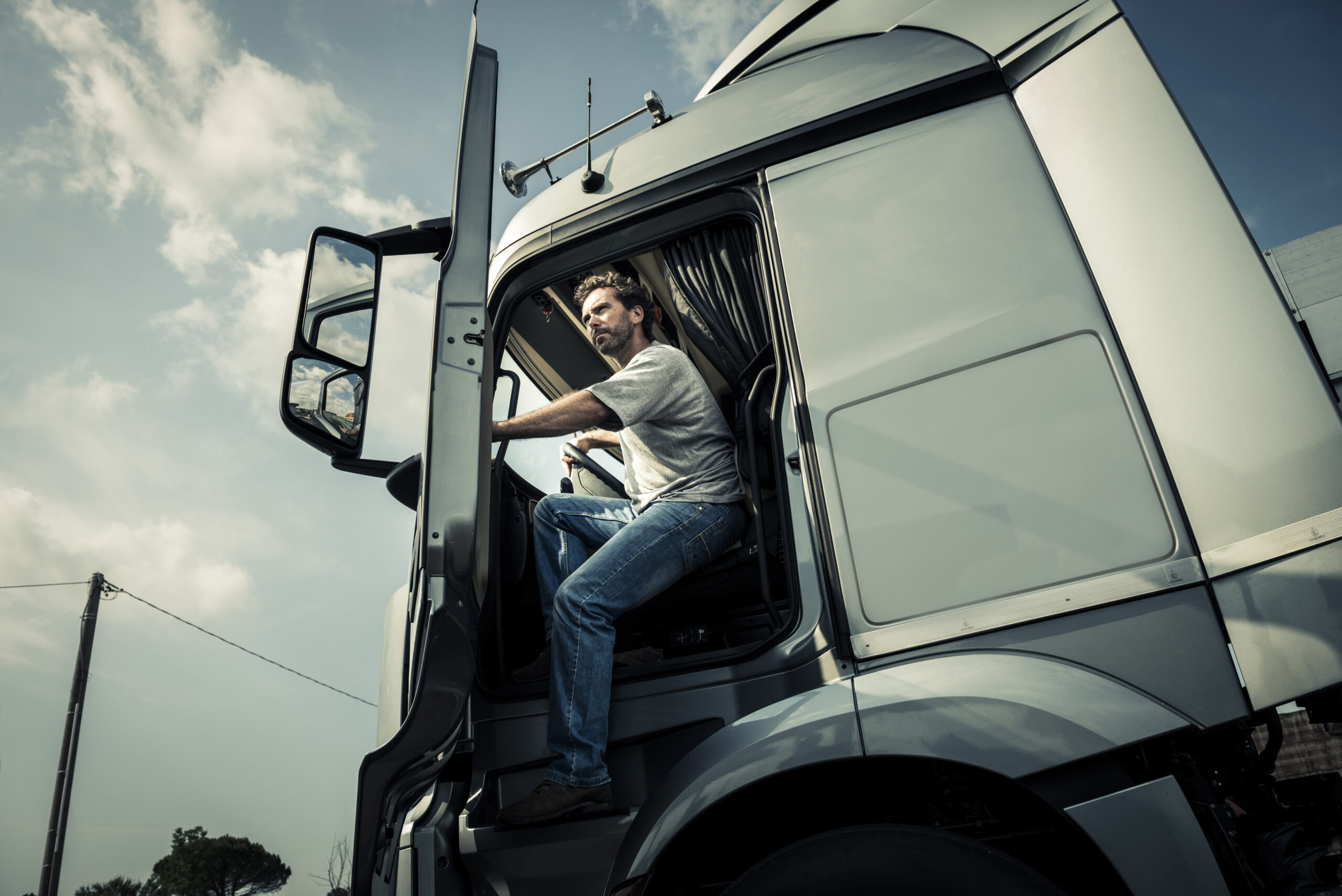 Is The Driver or Employer Liable in a Truck Accident?