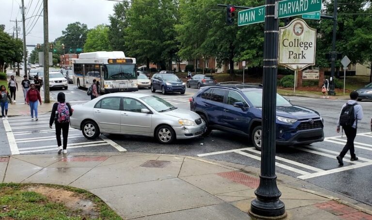 t-bone car accident in college park, GA